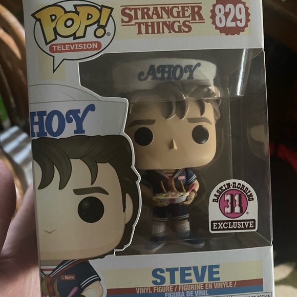 Funko Pop! Stranger Things Steve Baskin Robbins
